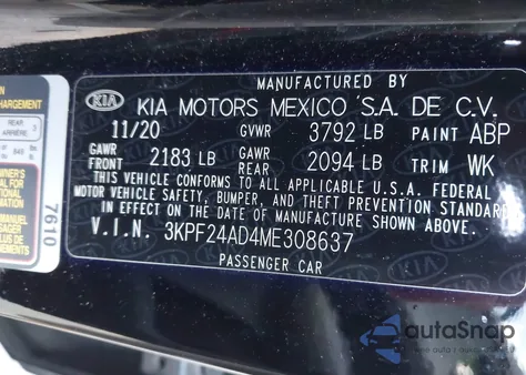 2021 Kia Forte Lxs z USA, uszkodzony, nr VIN 3KPF24AD4ME308637
